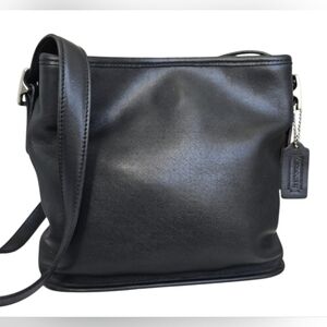 Vintage Coach Legacy Anna Bucket Bag 6010 black glovetanned leather Costa Rica